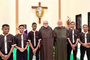 5 candidates begin pre-novitiate